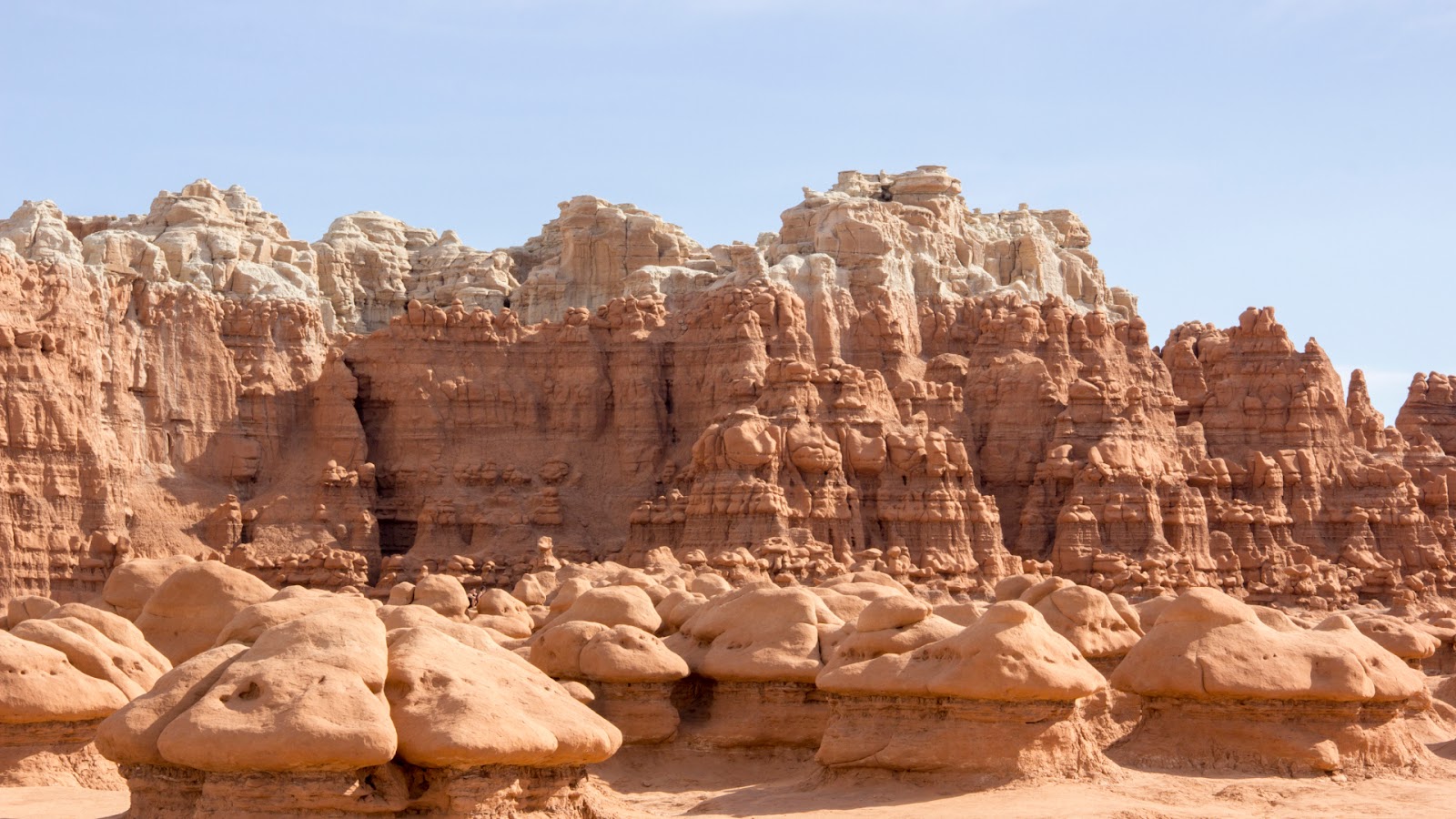 hoodoos in Goblin Valley